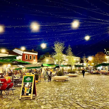 Dukas * Korce